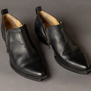 boots low heel western by Frye